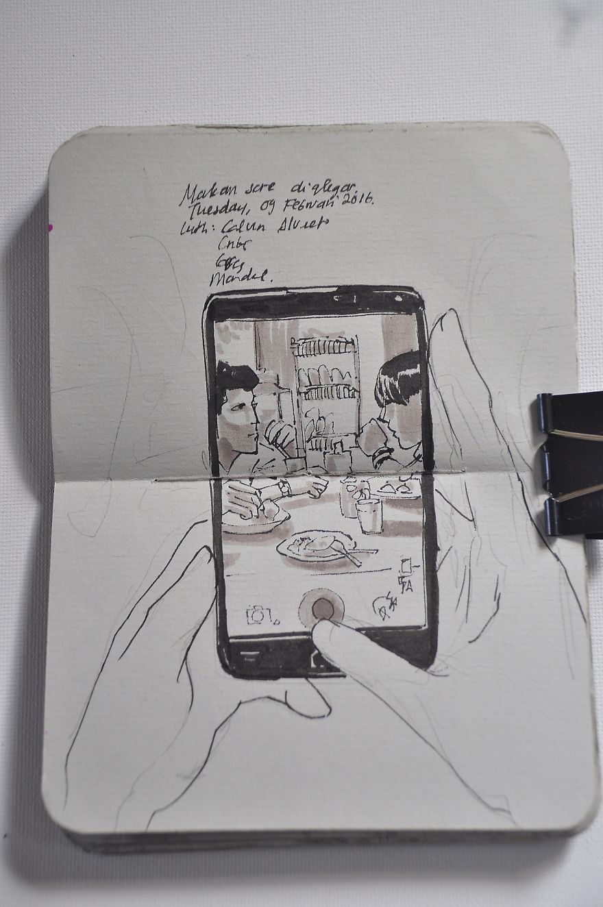 I Draw The Happiness Of Having Friends Instead Of Taking Photos To Help Me Battle My Depression