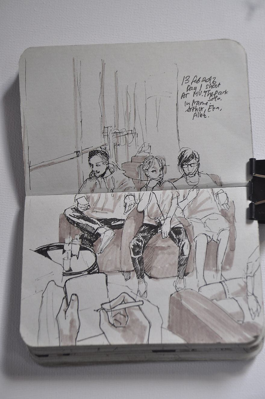 I Draw The Happiness Of Having Friends Instead Of Taking Photos To Help Me Battle My Depression I Draw The Happiness Of Having Friends Instead Of Taking Photos To Help Me Battle My Depression