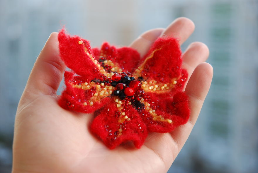 I Embroider Wool Felted Flowers With Beads To Turn Them Into Fairy Tales