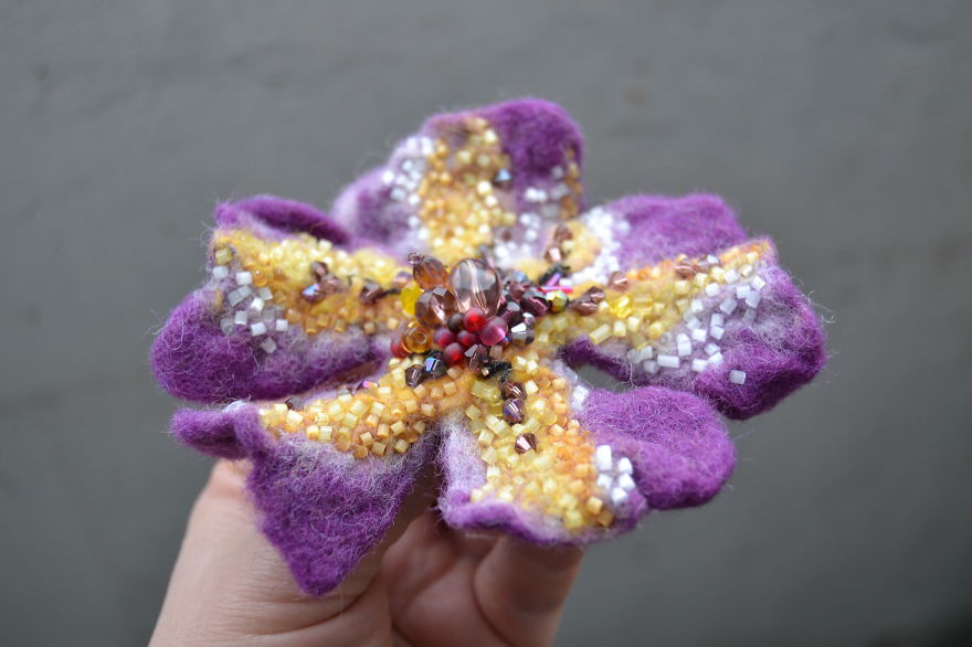 I Embroider Wool Felted Flowers With Beads To Turn Them Into Fairy Tales