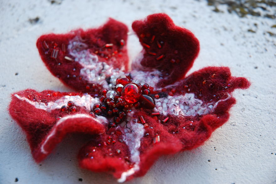 I Embroider Wool Felted Flowers With Beads To Turn Them Into Fairy Tales