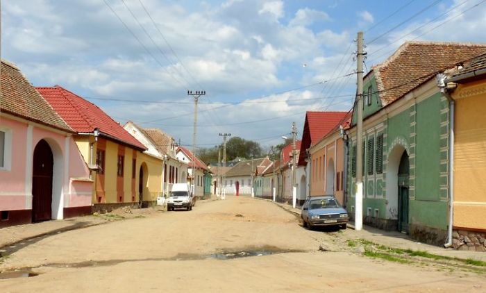 I Photographed Romanian Villages That Look Like Frozen In Time