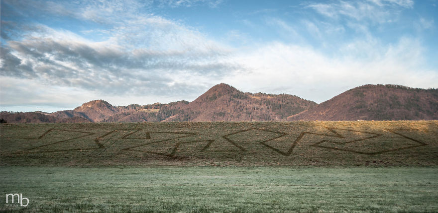 I Wake Up Early In The Morning To Create Frost Art I Wake Up Early In The Morning To Create Frost Art