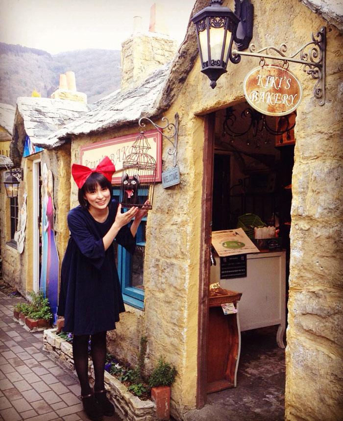 kiki-bakery-studio-ghibli-hayao-miyazaki-yufuin-floral-village-japan-16 kiki-bakery-studio-ghibli-hayao-miyazaki-yufuin-floral-village-japan-16