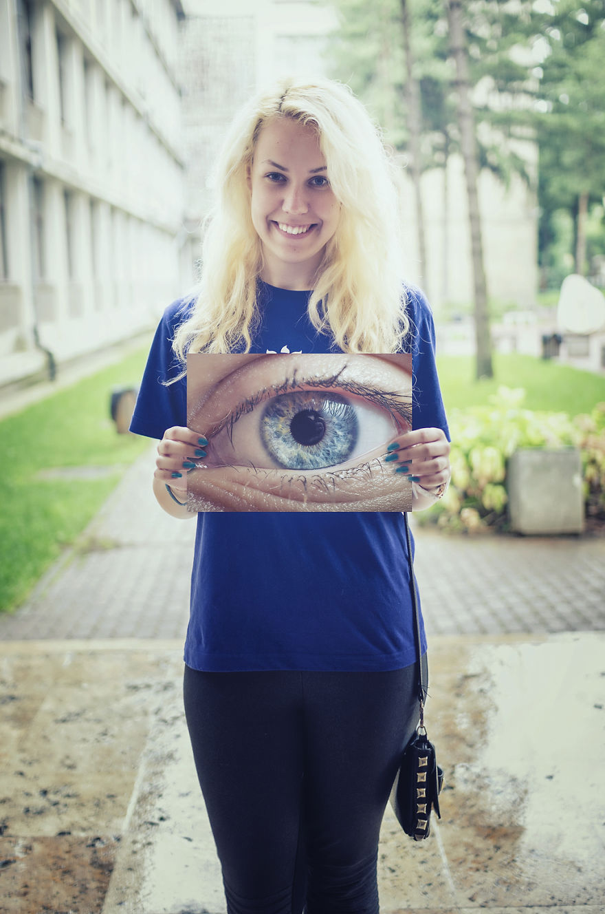 Look Into My Eyes: I Photograph Unique Patterns Of People's Eyes