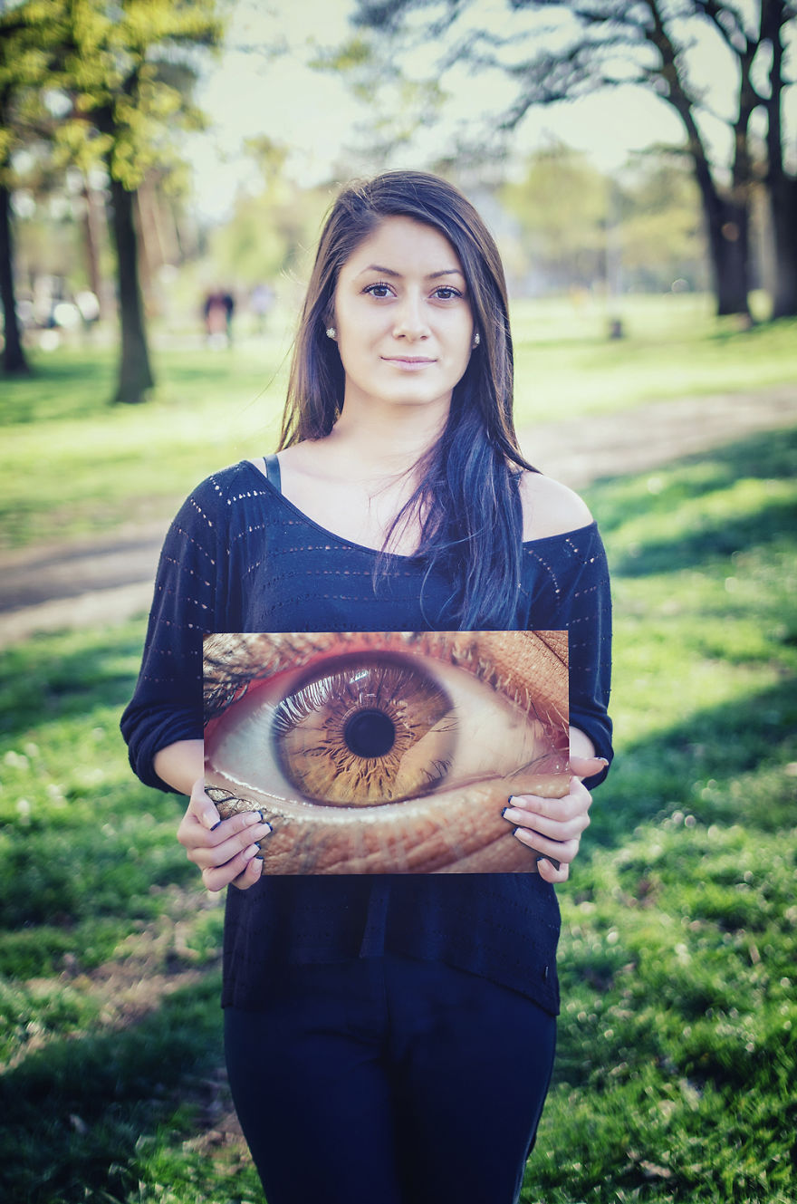 Look Into My Eyes: I Photograph Unique Patterns Of People's Eyes Look Into My Eyes: I Photograph Unique Patterns Of People's Eyes