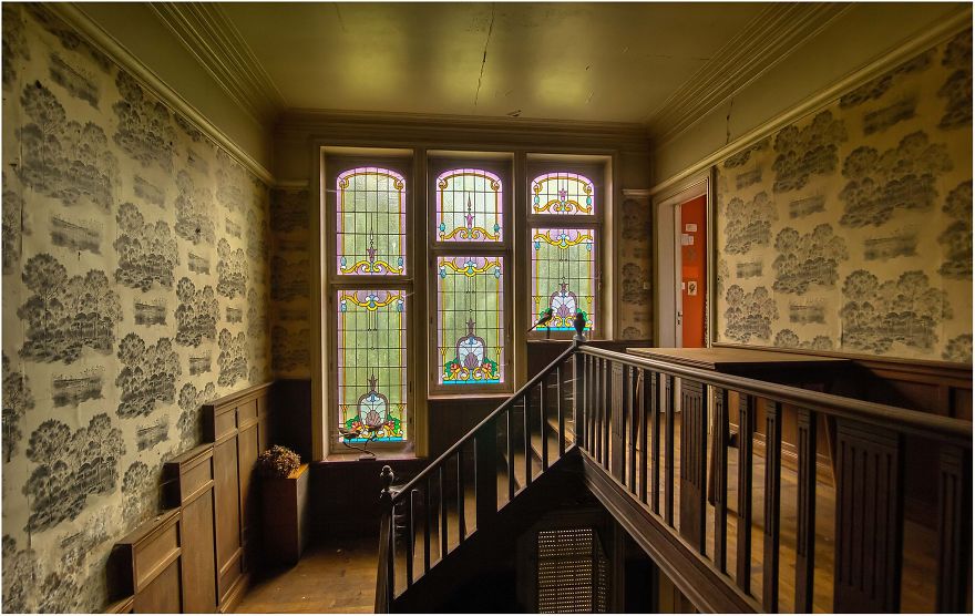 My Pictures Of Abandoned Places Show The True Beauty In Decay