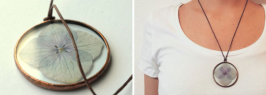 Nature-Inspired Accessories With Real Flowers Inside