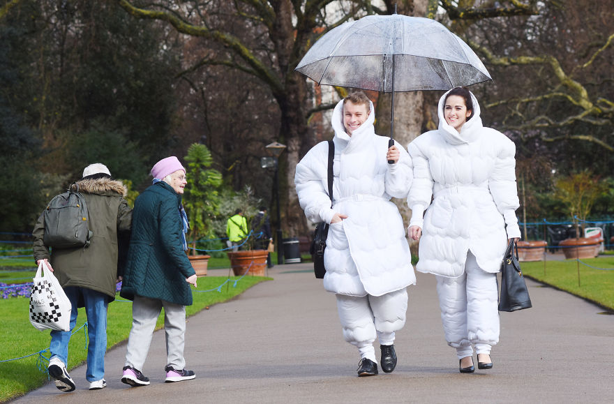 Duvet Suit For People Who Love To Sleep Anywhere, Anytime Duvet Suit For People Who Love To Sleep Anywhere, Anytime