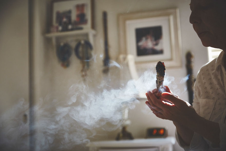 nuns-grow-marjuana-sisters-of-the-valley-shaughn-crawford-john-dubois-10