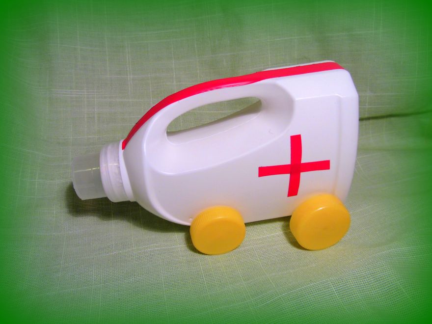 Our Family Spends Quality Time By Creating Toys From Recyclable Materials Our Family Spends Quality Time By Creating Toys From Recyclable Materials