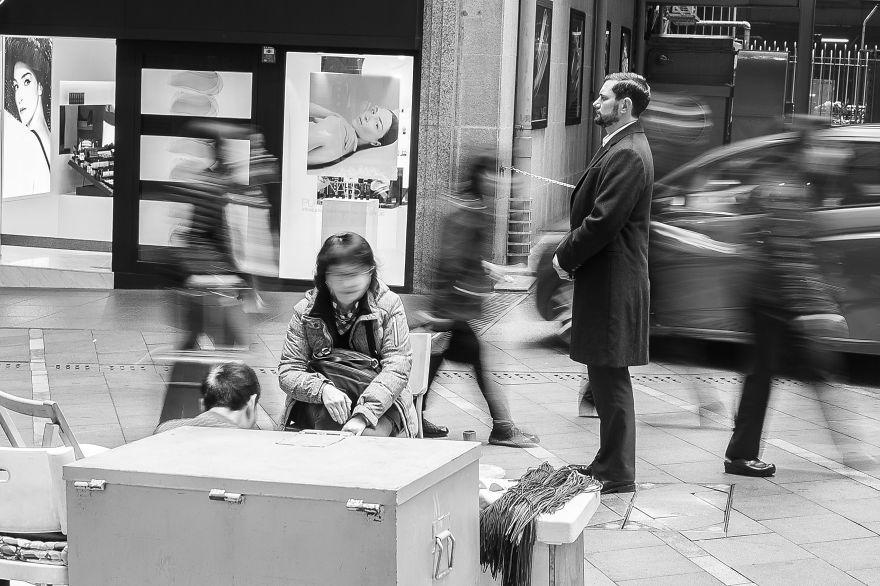 I Shoot People In The Street And Like To Watch Through My Camera The Human Expressions