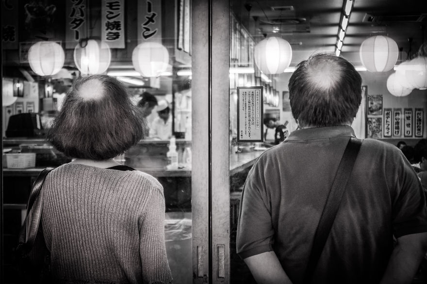 I Shoot People In The Street And Like To Watch Through My Camera The Human Expressions