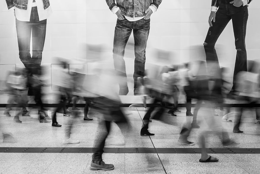 I Shoot People In The Street And Like To Watch Through My Camera The Human Expressions