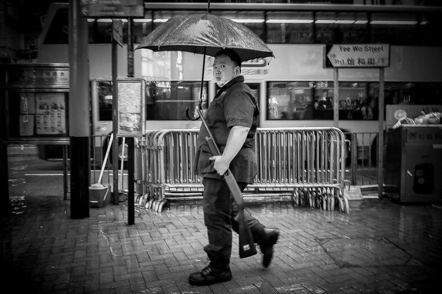 I Shoot People In The Street And Like To Watch Through My Camera The Human Expressions