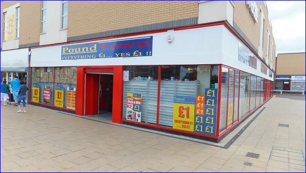 Shop sign ‘Pound Town’
