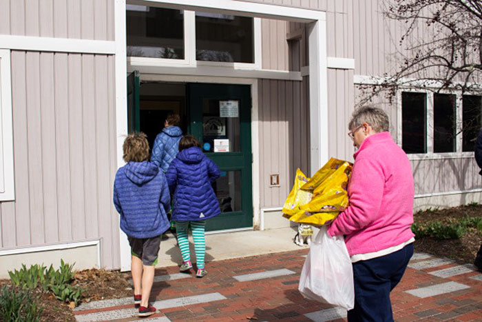 robbed-shelter-food-animal-rescue-league-new-hampshire-3 robbed-shelter-food-animal-rescue-league-new-hampshire-3