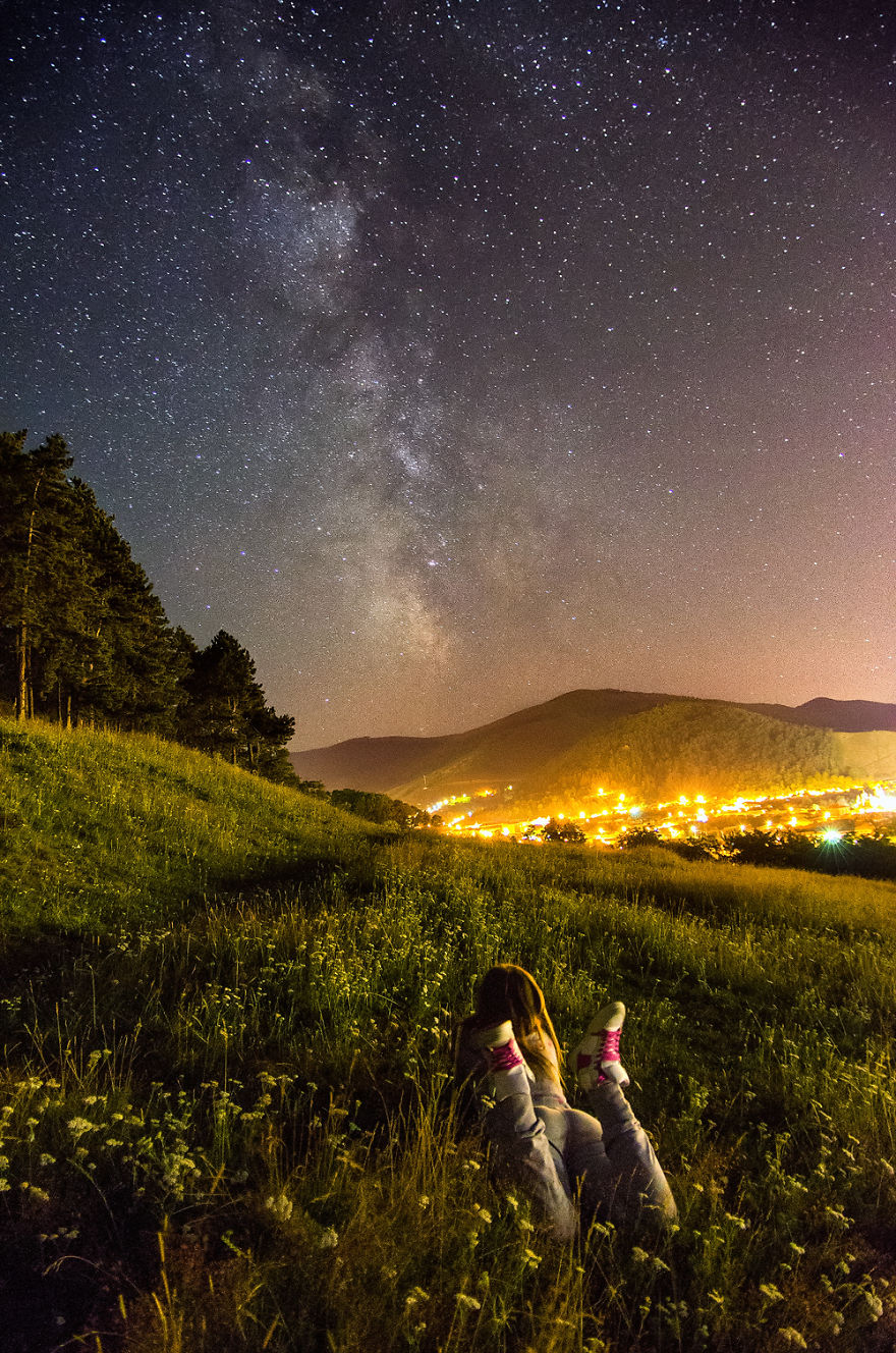 Spending The Night In Pitch Darkness Is The Best Thing You Can Do