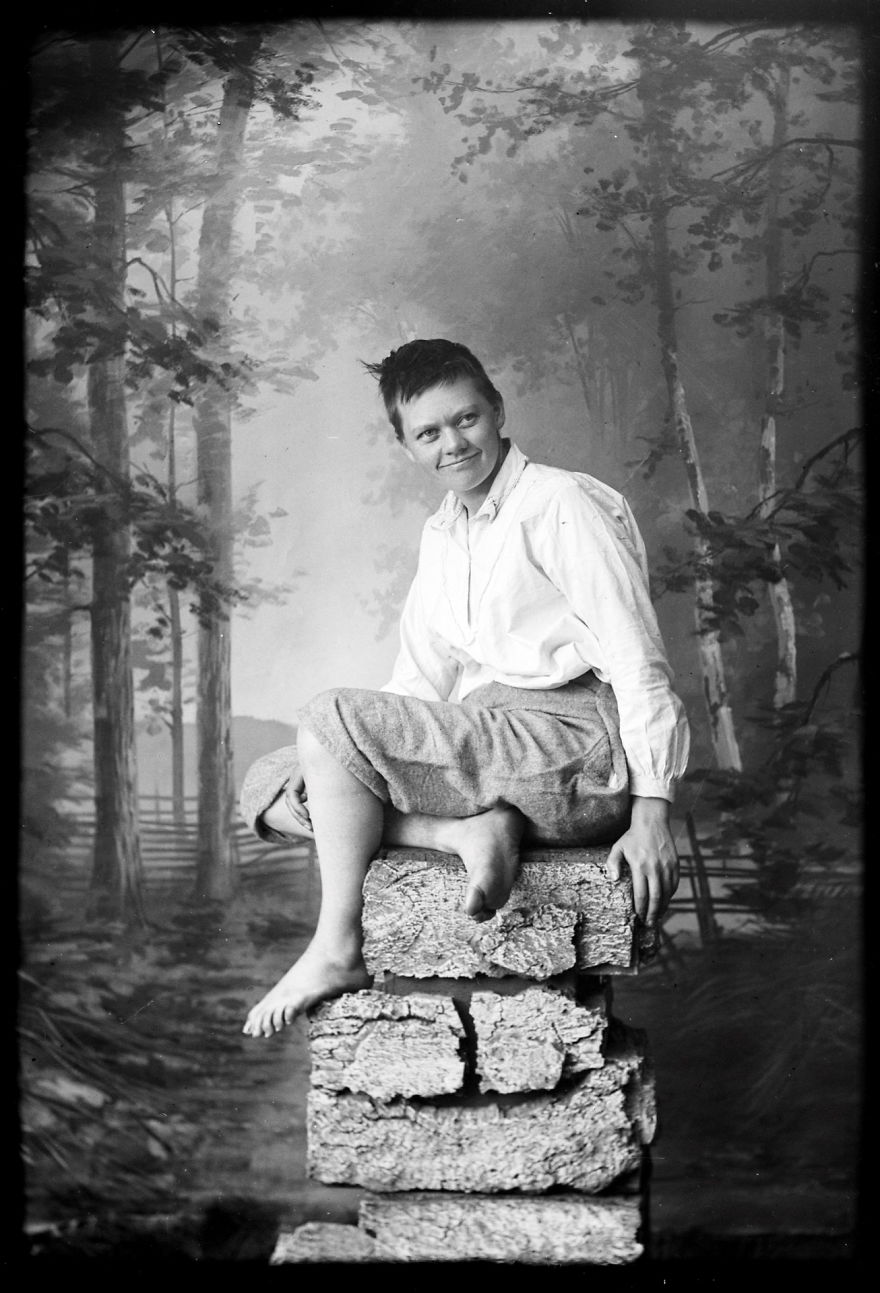 100-Year-Old Private Photos Show Two Cool Women Playing With Gender Roles