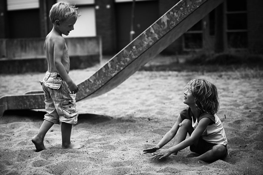 This One's For All The Smartphone-Parents This One's For All The Smartphone-Parents