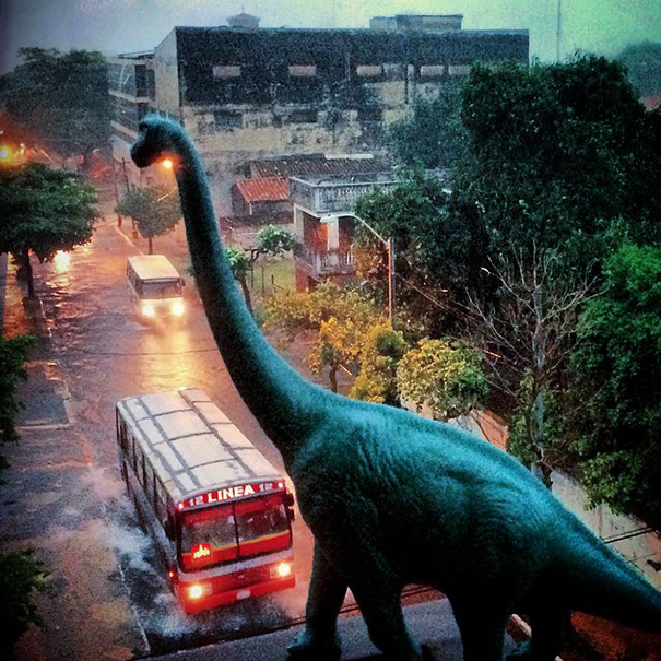 travel-photography-dinosaur-toys-dinodinaseries-jorge-saenz-141