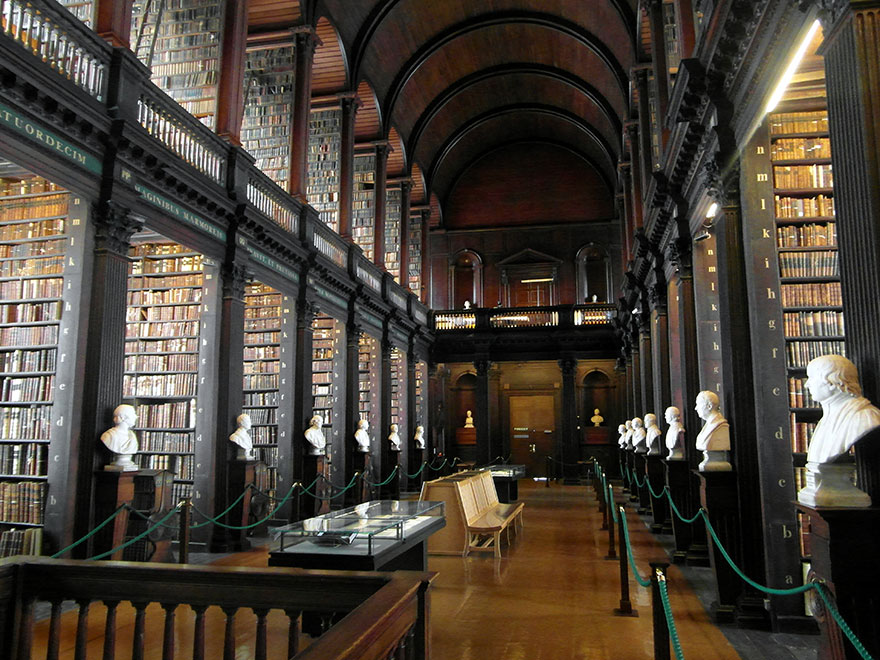 trinity-college-long-room-library-dublin-10 trinity-college-long-room-library-dublin-10
