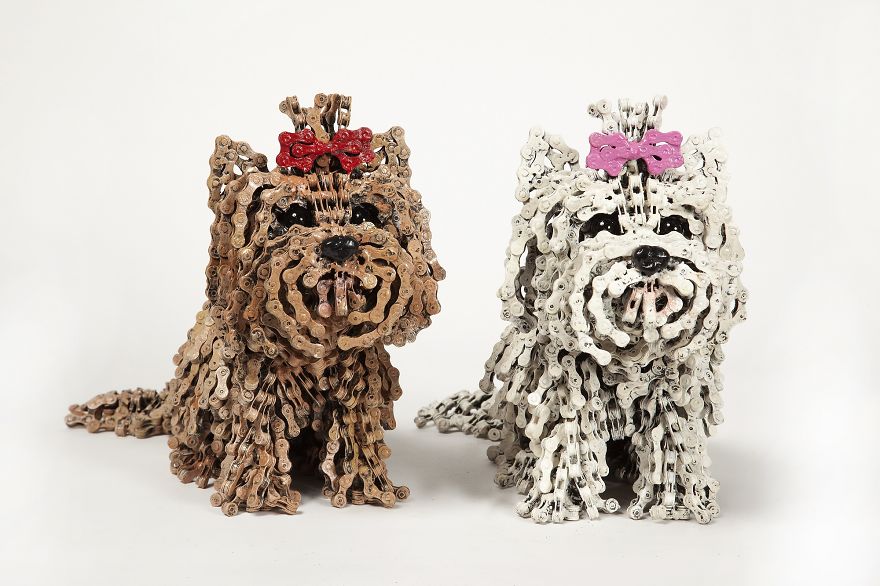 Unchained: I Create Dog Sculptures From Recycled Bicycle Chains Unchained: I Create Dog Sculptures From Recycled Bicycle Chains