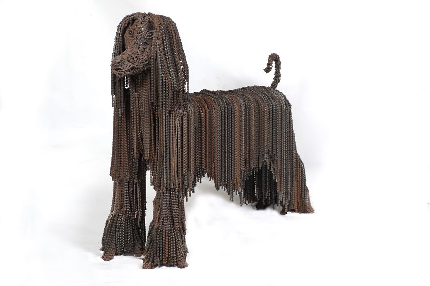 Unchained: I Create Dog Sculptures From Recycled Bicycle Chains Unchained: I Create Dog Sculptures From Recycled Bicycle Chains