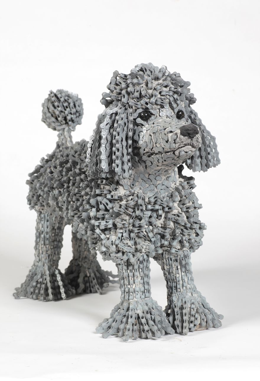 Unchained: I Create Dog Sculptures From Recycled Bicycle Chains Unchained: I Create Dog Sculptures From Recycled Bicycle Chains