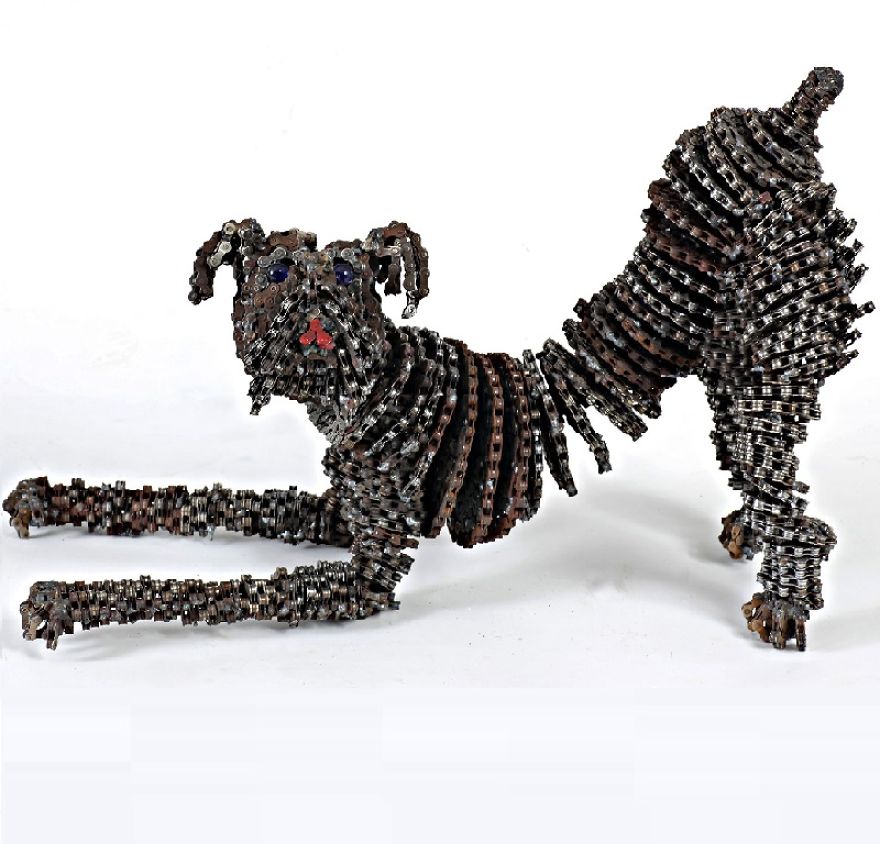 Unchained: I Create Dog Sculptures From Recycled Bicycle Chains Unchained: I Create Dog Sculptures From Recycled Bicycle Chains