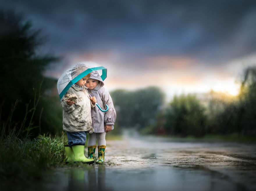 Polish Photographer And Mother Captures Magical Moments Of Her Childrens' Days Polish Photographer And Mother Captures Magical Moments Of Her Childrens' Days