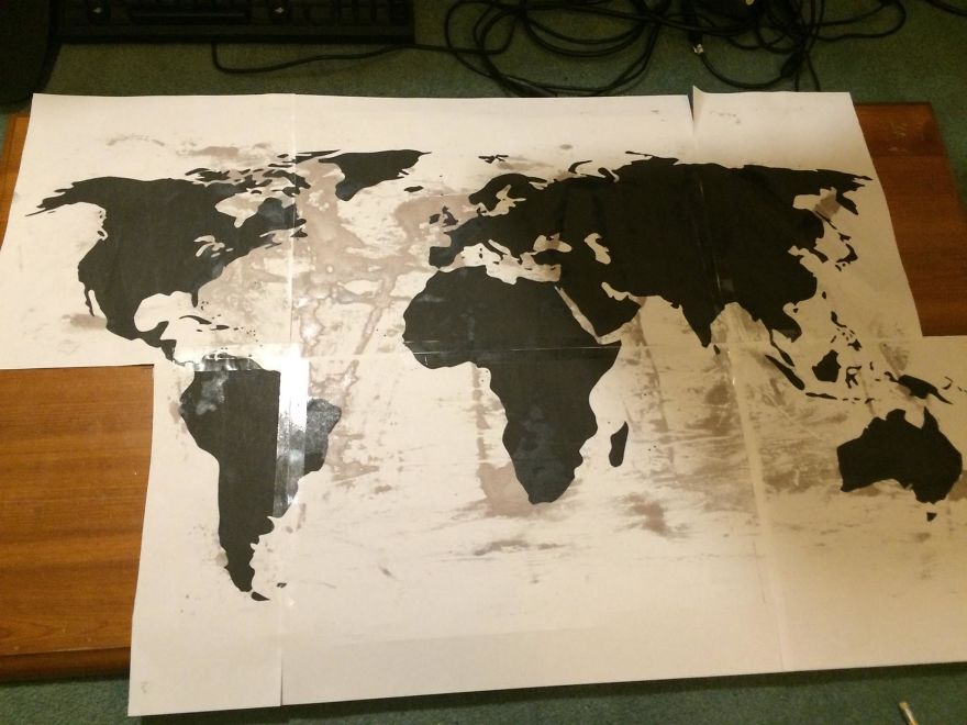 I Turned My Old Coffee Table In A Glow-In-The-Dark Epoxy Map Of The World I Turned My Old Coffee Table In A Glow-In-The-Dark Epoxy Map Of The World