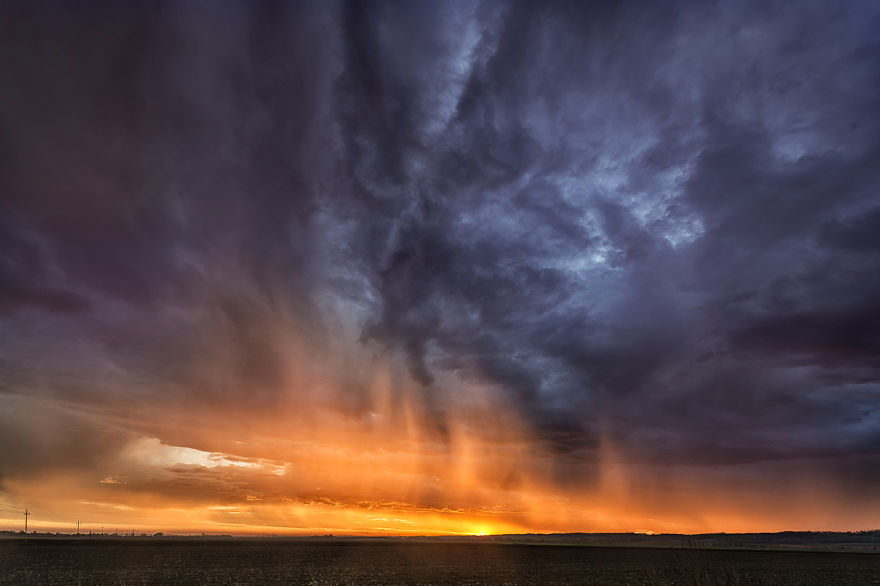 I Risk My Life To Be A Stormhunter