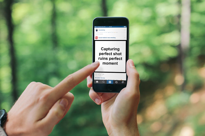 I Designed Anti-Social Media Banners To Fight Social Media Addiction