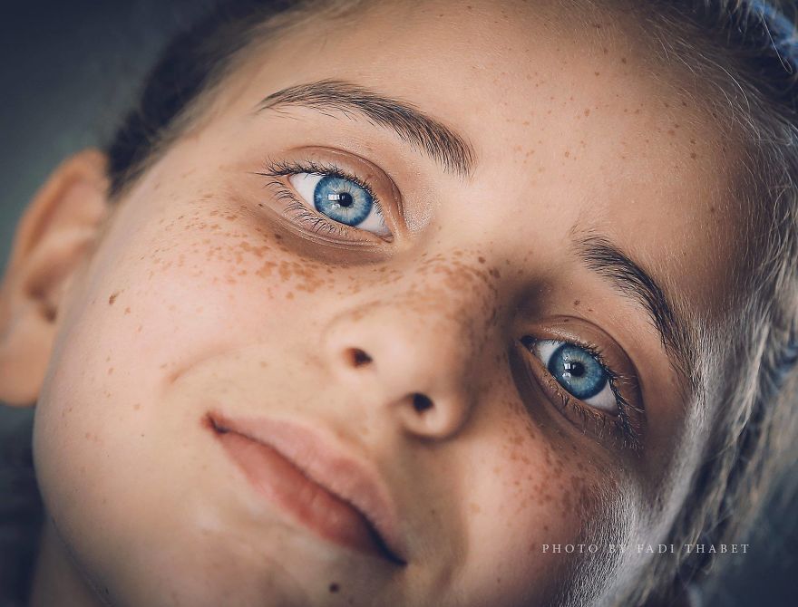 Palestinian Photographer Captured The Colors Of Children's Eyes In Gaza