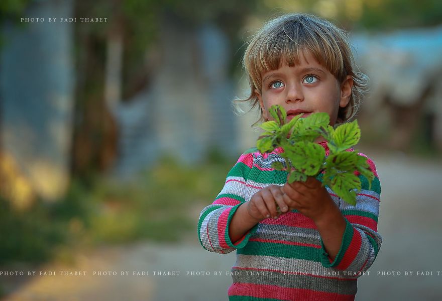 Palestinian Photographer Captured The Colors Of Children's Eyes In Gaza