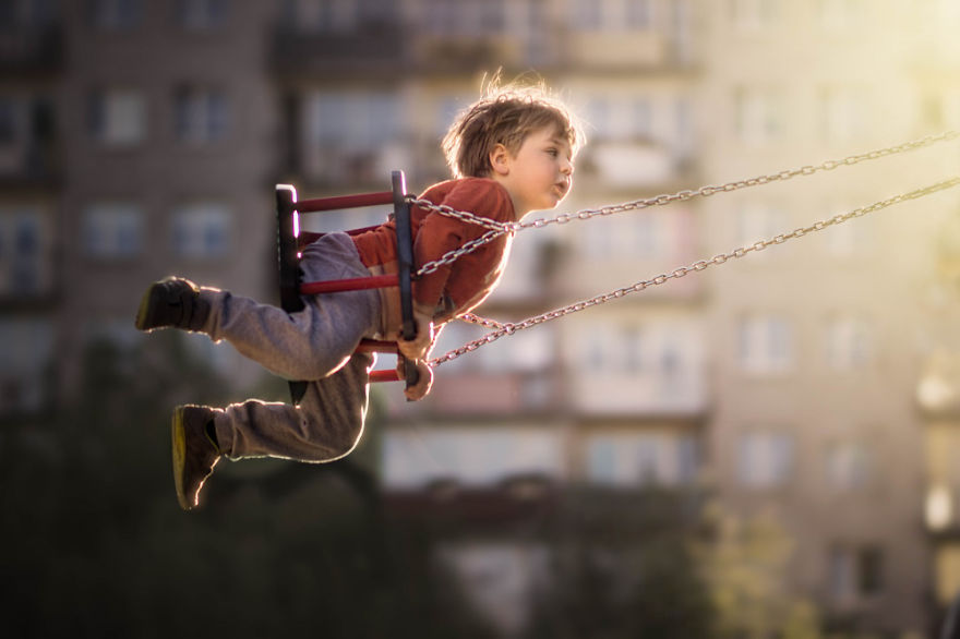 Polish Photographer And Mother Captures Magical Moments Of Her Childrens' Days Polish Photographer And Mother Captures Magical Moments Of Her Childrens' Days