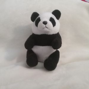 larademontfort avatar