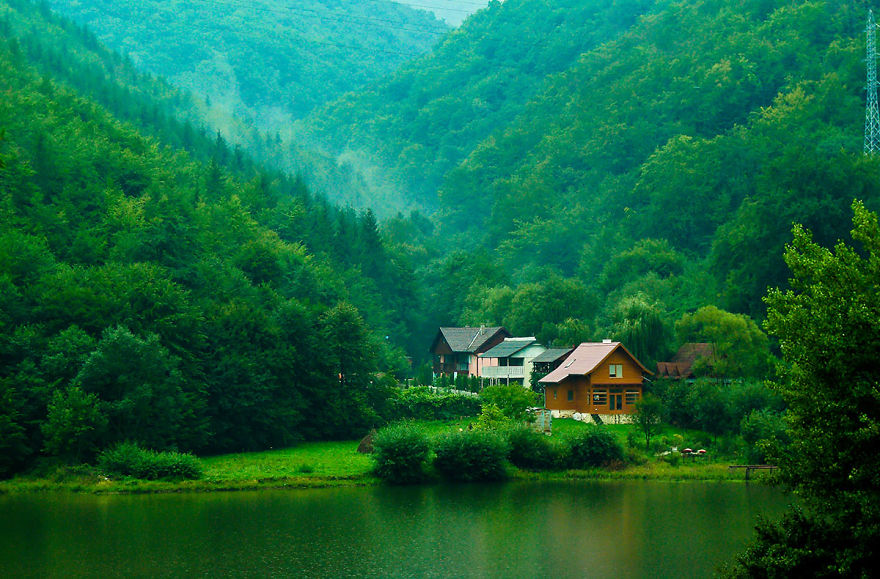 37 Reasons Why You Should Never Visit Romania 37 Reasons Why You Should Never Visit Romania