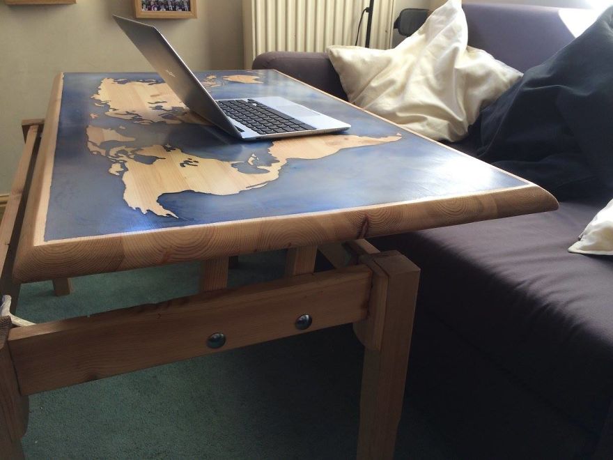 I Turned My Old Coffee Table In A Glow-In-The-Dark Epoxy Map Of The World I Turned My Old Coffee Table In A Glow-In-The-Dark Epoxy Map Of The World