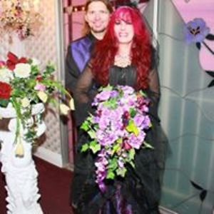 creative_goth avatar