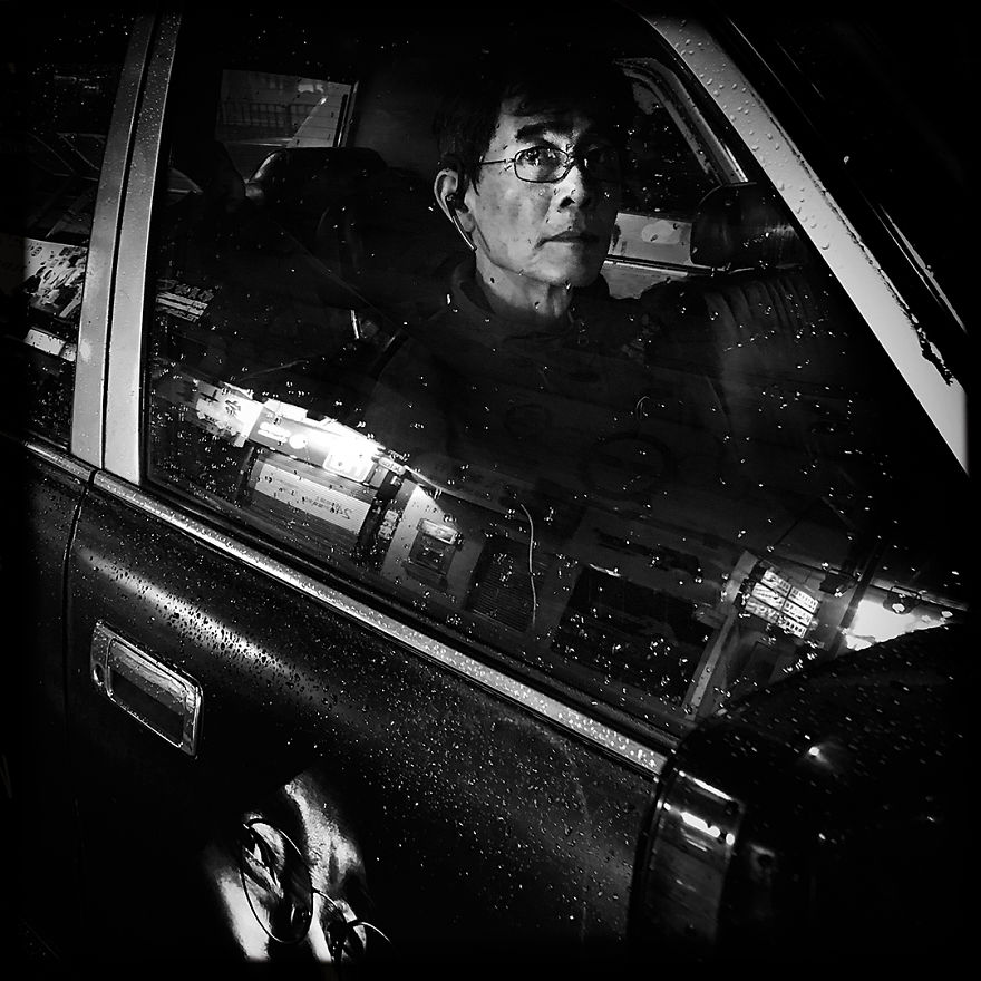 I Spent 120 Hours Documenting Hong Kong Street Life And These Are The Results I Spent 120 Hours Documenting Hong Kong Street Life And These Are The Results