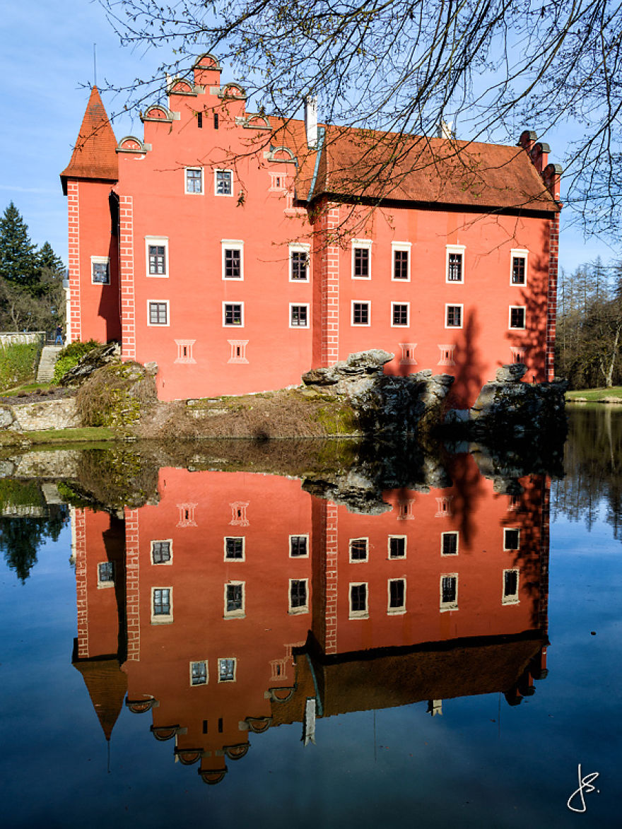 Discover Fairytale Castle In Czech Republic Discover Fairytale Castle In Czech Republic