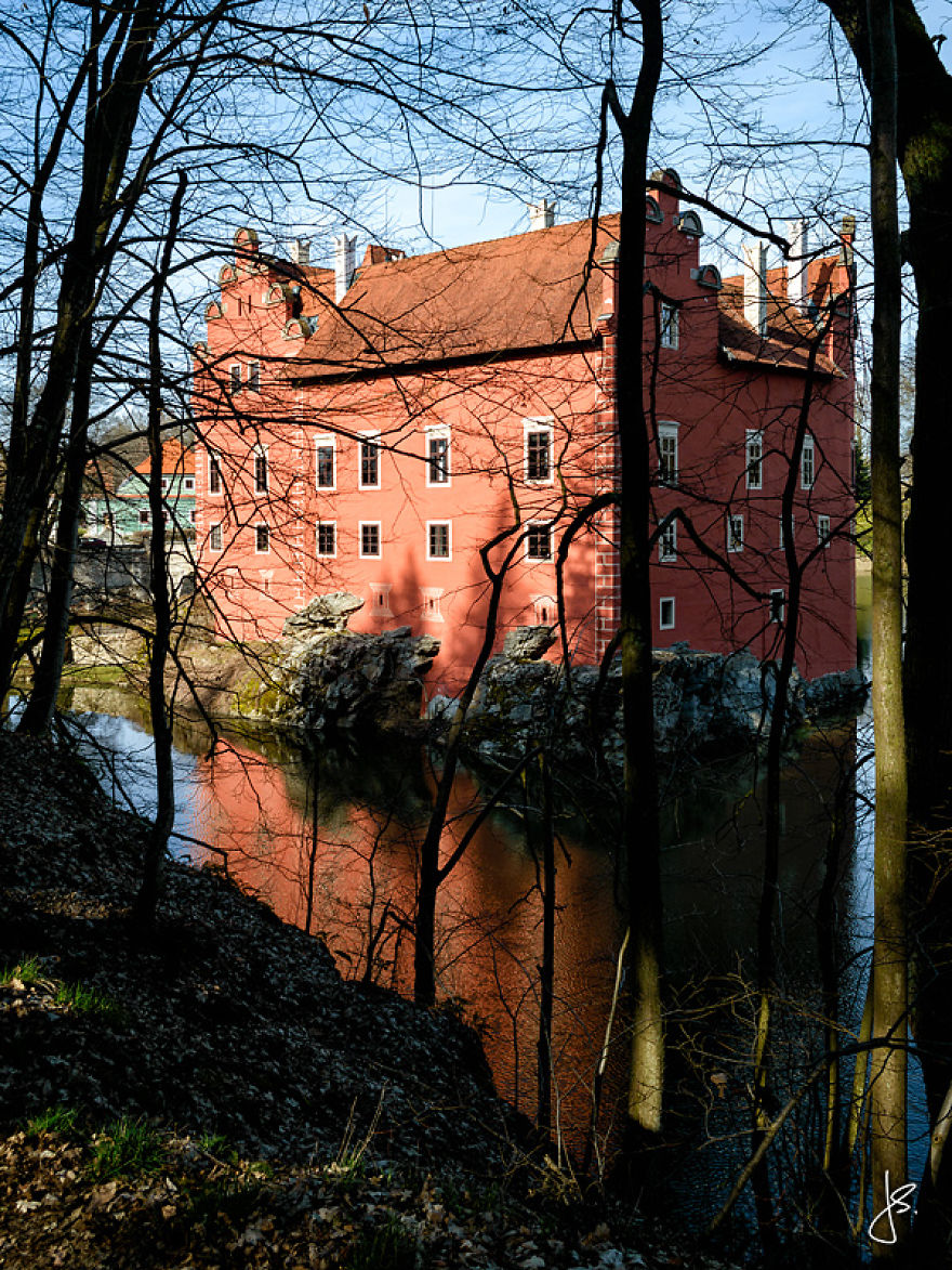 Discover Fairytale Castle In Czech Republic Discover Fairytale Castle In Czech Republic