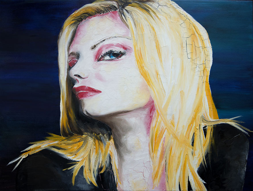 I Paint Colourful Portraits Using My Fingers