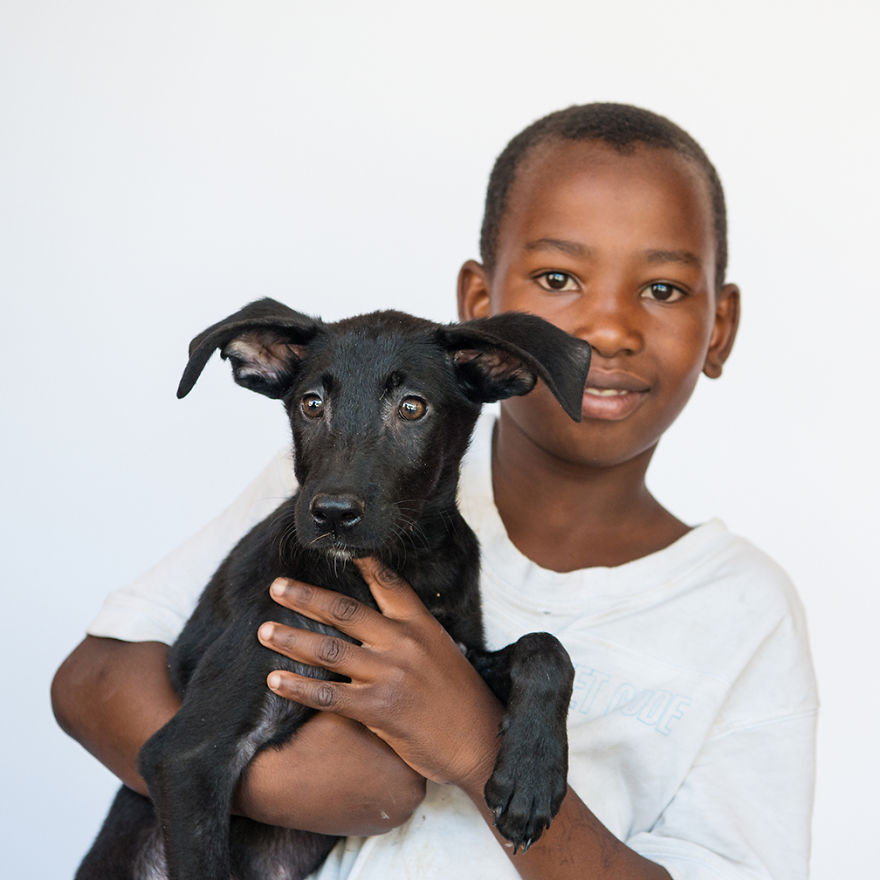 Happy Dogs And Their Owners In Alexandra, Johannesburg Prove You Don't Need Much To Make Your Pet Happy