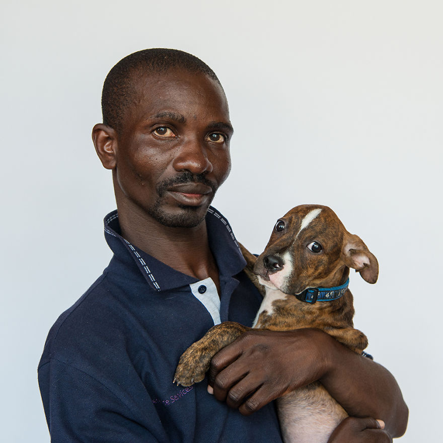 Happy Dogs And Their Owners In Alexandra, Johannesburg Prove You Don't Need Much To Make Your Pet Happy