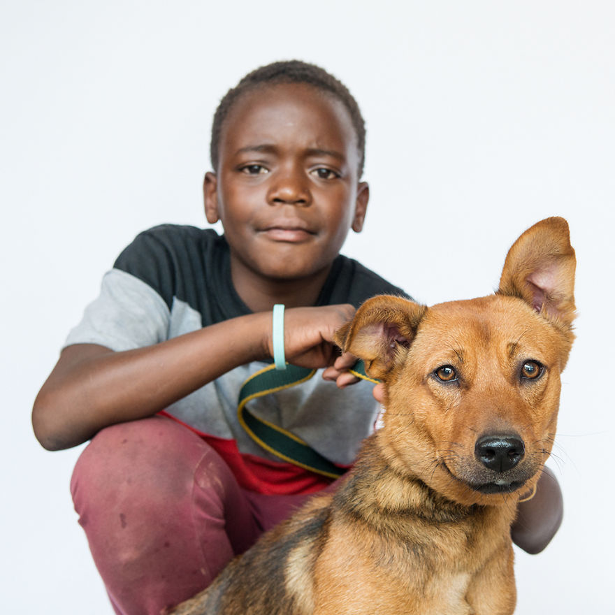Happy Dogs And Their Owners In Alexandra, Johannesburg Prove You Don't Need Much To Make Your Pet Happy