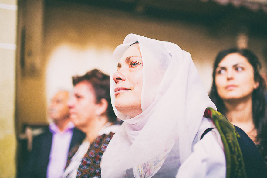 Amazing Pictures From A Romanian Traditional Wedding Amazing Pictures From A Romanian Traditional Wedding