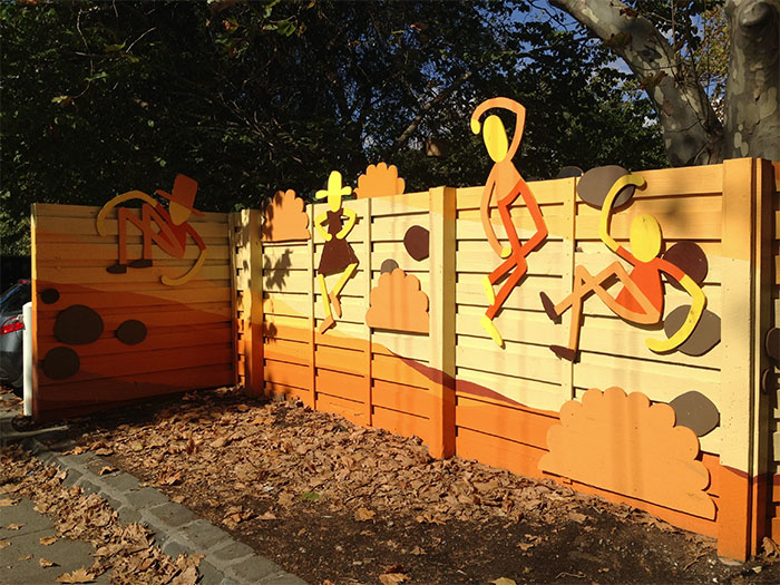 Autumn Hanging Fence
